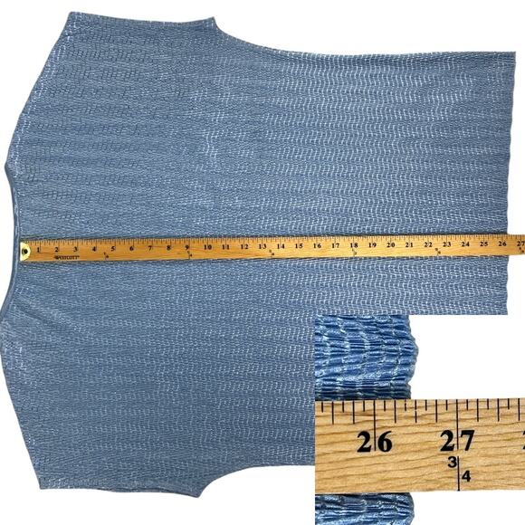 Icy Blue Crinkle Textured Blouse Top - No Tags - Measurements Included - Picture 7 of 8